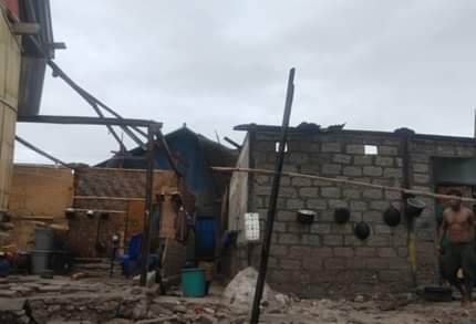 Bencana Angin Puting Beliung di Kelurahan Kabir, Kabupaten Alor 33 Rumah Rusak