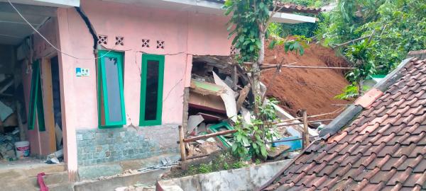 Sebanyak 239 Warga di Sukabumi Dievakuasi Akibat Longsor Susulan