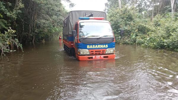 Dampak Bencana Banjir di Muba, TMA di Sebagian Jalan Lintas Kabupaten masih Mencapai 60 cm