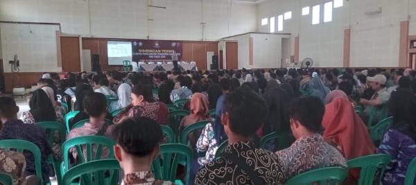 Ida Wahida Hidayati Minta Ribuan Anggota KPPS di Kota Banjar Bekerja sesuai Kode Etik
