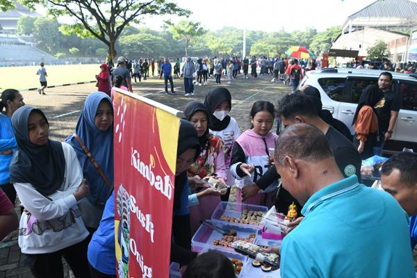 Kodam Diponegoro Fasilitasi Pelaku UMKM Pamerkan Produk di Lapangan Parade