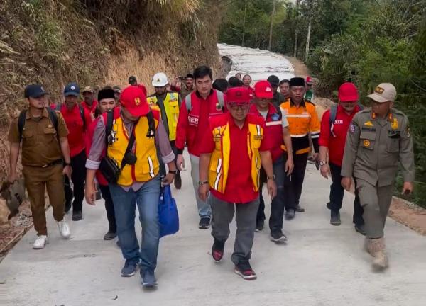 Dinas PUTR Cianjur Sebut Masih Ada Utang 245 Kilometer Perbaikan Jalan Beton
