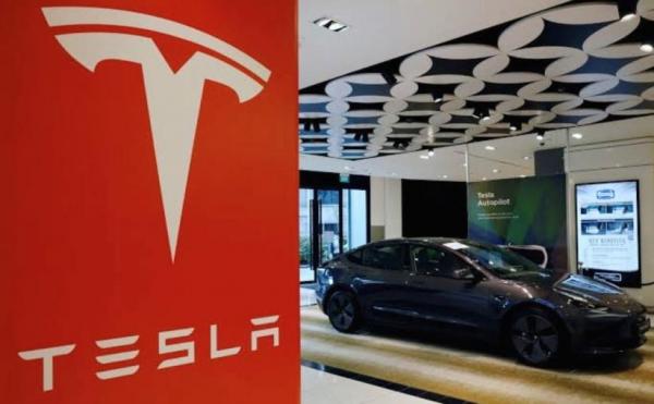 Tesla Recall 200.000 Unit Mobil Listrik di AS, Begini Penyebabnya