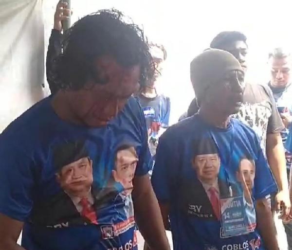 Kerusuhan Hebat di Banyuwangi, Bentrok Berdarah Pendukung Partai Demokrat, Korban Dilarikan ke RS