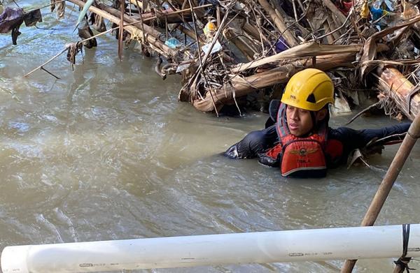 Ditinggal Tidur, Balita Hilang Diduga Jatuh ke Sungai Petarukan Pemalang