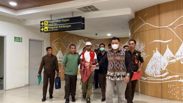 Pelarian Aris Taneo DPO Kejaksaan, Berakhir di Bandar Udara El Tari Kupang