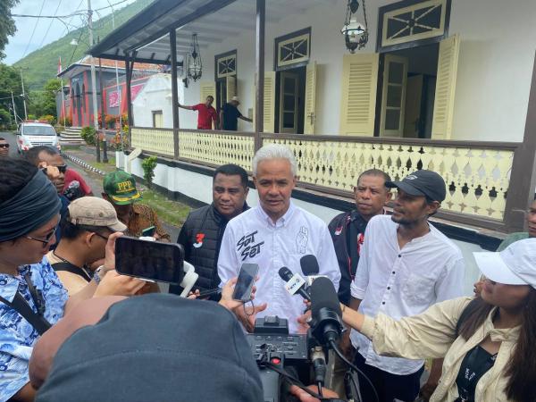 Indahnya Banda Neira, Ganjar: Pulau Kecil Penghasil Pala Penuh Sejarah Dikenal di Dunia