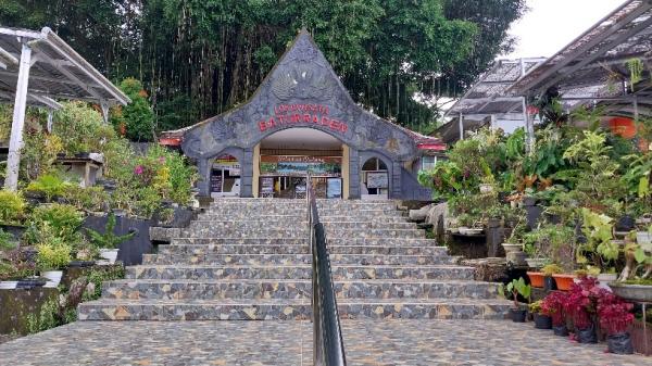 15 Tempat Wisata Alam Purwokerto, Berhawa Sejuk Cocok Untuk Liburan
