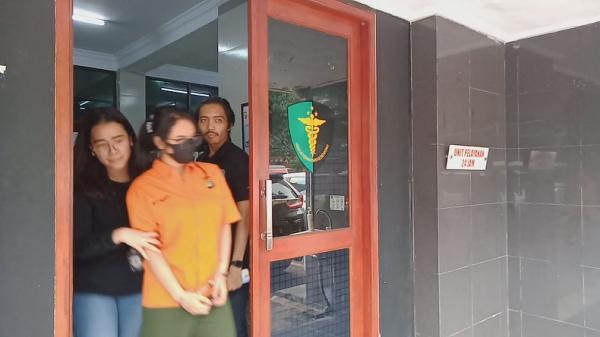 Siskaeee Pilih Bungkam Usai Diperiksa Kejiwaannya di Polda Metro Jaya