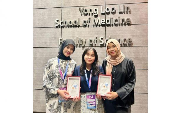 Keren, Mahasiswa FK Undip Juara East Asian Medical Students’ Conference