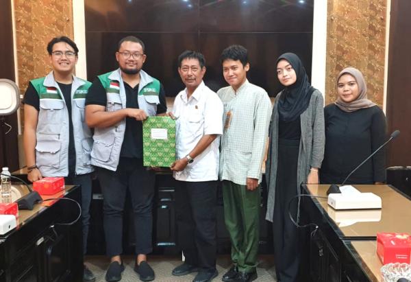 Desak Revisi RUU Sisdiknas, IFSR bersama Forum OSIS Malang dan YDF Datangi DPRD Jatim