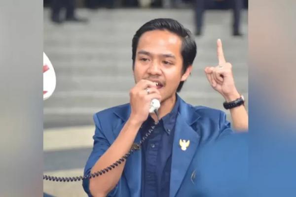 Tegas!, Presiden Mahasiswa Brawijaya: Pernyataan Istana Sumbang, Jokowi juga Partisan 