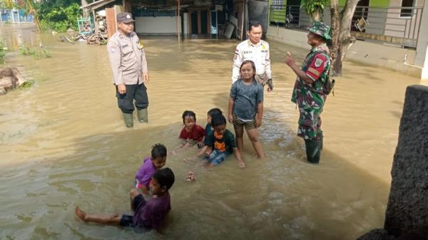 40 Rumah Dilanda Banjir di Pabuaran Subang