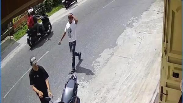 Viral, Aksi Bandit Pencurian Motor Terekam CCTV di Jalan Tanah Jawa Siantar Sempat Dihalau Korban