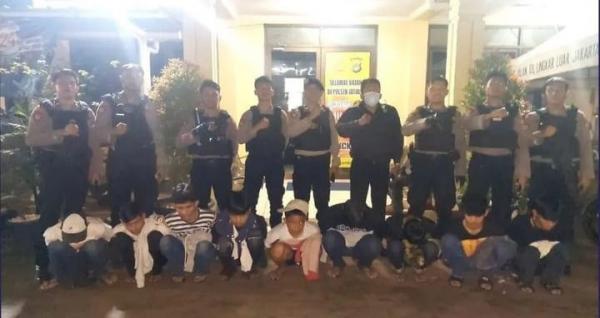 Tunggu Lawan untuk Tawuran, 9 Anggota Gangster Warkem Ditangkap di Jatiasih