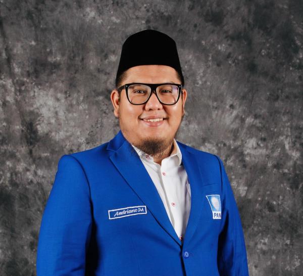 Bambang Suwandi Dilantik Sebagai Anggota DPRD Gantikan Rozali Usman, Ini Pesan Ketua PAN Way Kanan