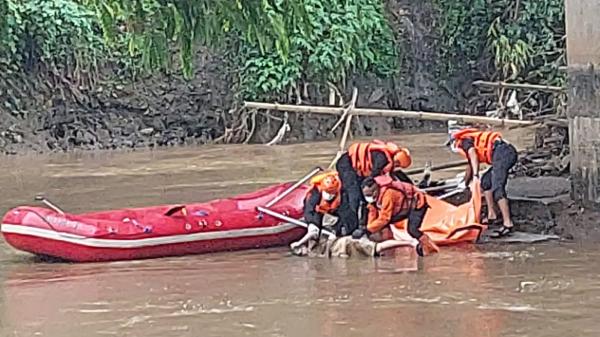 Mayat Perempuan di Sungai Cimanuk Garut Sudah Diserahkan ke Pihak Keluarga