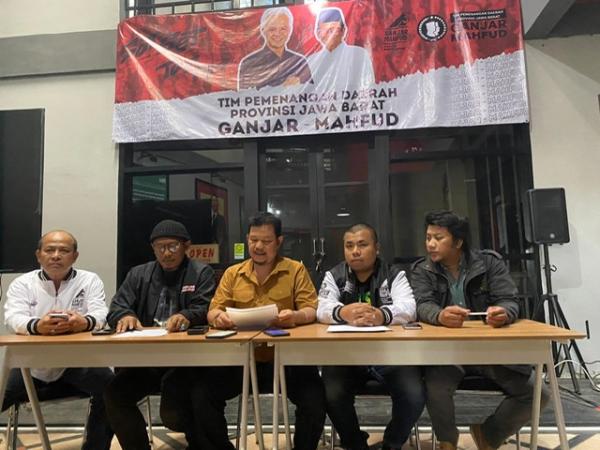 TPD Ganjar-Mahfud Soroti Bergabungnya Aparat Keamanan ke Grup WA KPPS