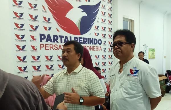 Aksi Nyata Partai Perindo di Palembang, Layani Periksa Mata dan Bagikan Kacamata untuk Masyarakat
