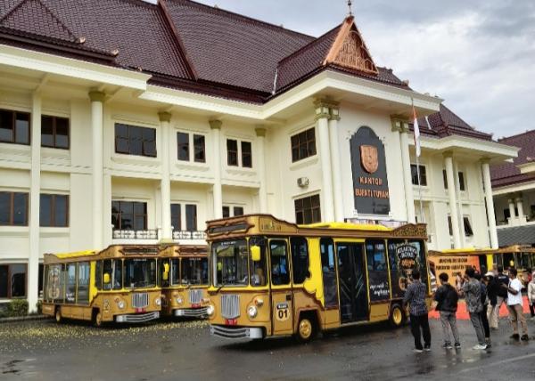 Pemkab Tuban Launching Bis Sekolah Gratis