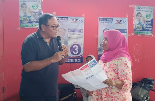 Caleg Partai Perindo Ardinata Soroti Zona Pendidikan dan Kesehatan di Tangerang Selatan