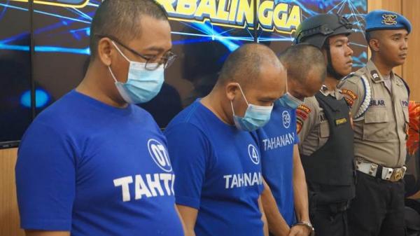 Pria-Pria Botak Maling Bahan Wig Rambut Palsu, Malu Ditangkap Polisi!