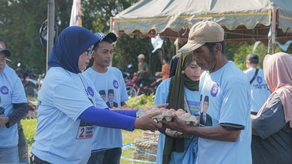 Dukung Prabowo Berantas Mafia Peternakan, Peternak Blitar dan Kediri Sumbang 70 Ton Telur Ayam