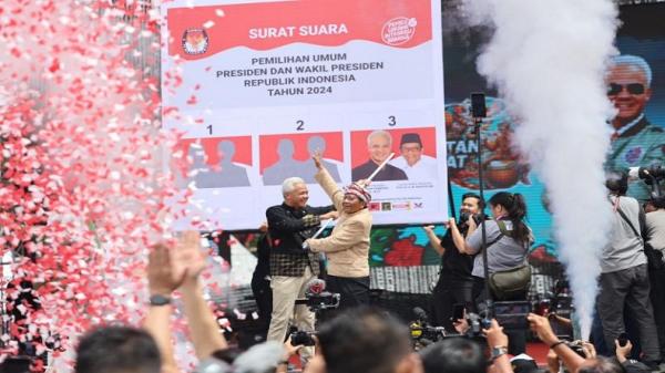 Ganjar Pranowo Ajak Warga Solo Coblos Nomor 3 di Pemilu 2024