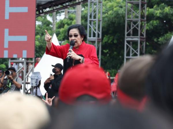 Megawati Minta Warga Solo Raya Pilih Pemimpin Berikan Perlindungan Bukan Intimidasi