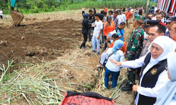 Khofifah Targetkan Hunian Korban Banjir Bandang Banyuwangi Tuntas 3 Bulan