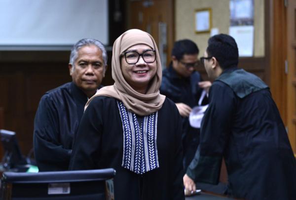 Karen Agustiawan Didakwa Rugikan Negara 113 Juta Dollar Amerika Serikat Kasus Korupsi LNG Pertamina