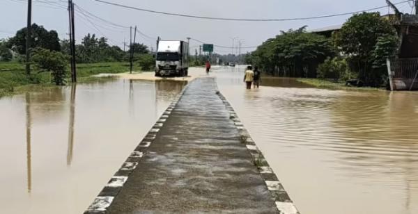1.300 KK Terdampak Banjir di Kecamatan Kertajati, Pemkab Majalengka Lakukan Penanganan Darurat 