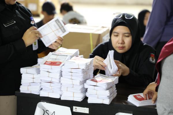 Surat Suara DPRD Provinsi Kosong, 8 TPS di Batam Laksanakan Pemilu Lanjutan