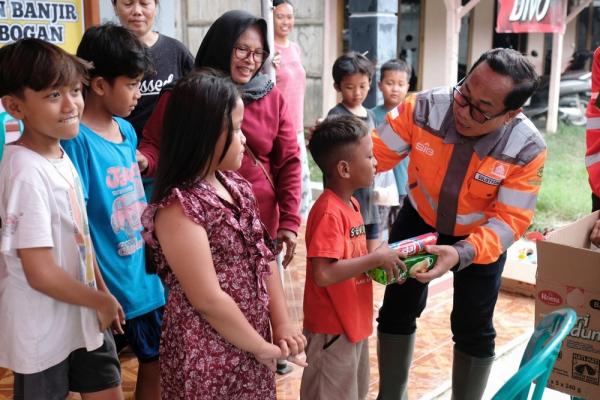 SIG Salurkan Bantuan untuk Warga Korban Banjir di Grobogan dan Demak