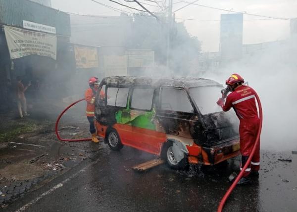 Angkot Terbakar di Tanjakan Empang Kota Bogor, Tidak Ada Korban Jiwa Maupun Luka