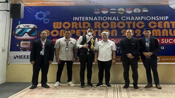 SMK 2 Palembang Juara 1 Runner Up of Creative Robotic, Harumkan Nama Sumsel di Internasional 