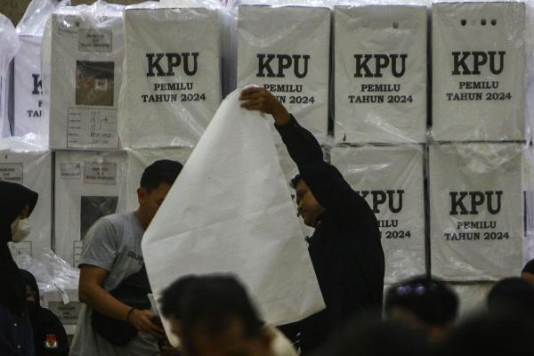 Potret Rekapitulasi Perolehan Suara Pemilu 2024 di Tingkat Kecamatan Kota Palembang