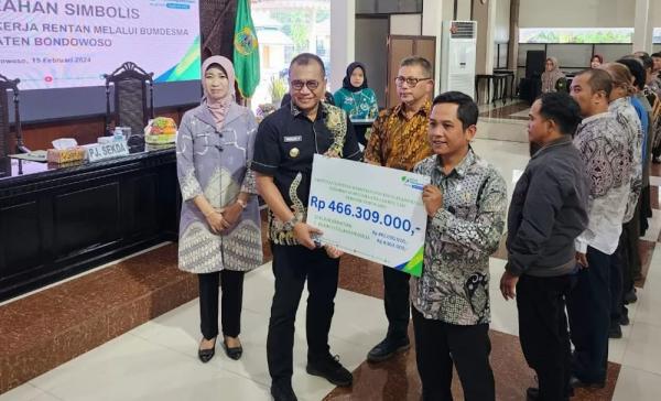 PJ Bupati Bondowoso Minta BUMDesma Sisihkan CSR untuk Lindungi Pekerja Rentan Lewat BPJamsostek