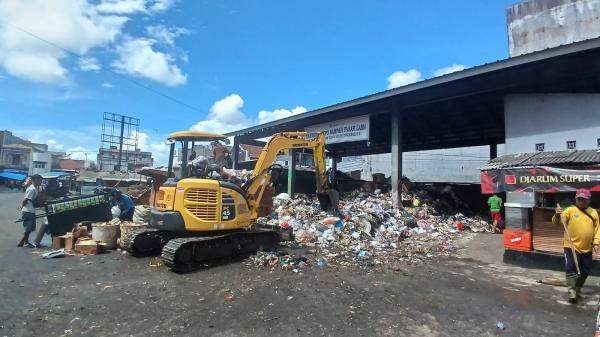 Kadis LH Kota Tasikmalaya Minta Maaf Atas Tumpukan Sampah