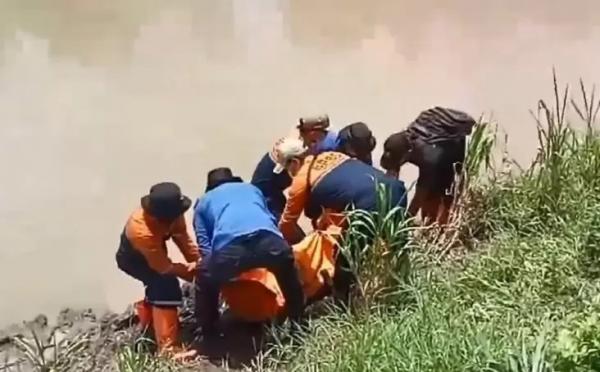 Purbalingga Gempar, Mayat Pria Terikat Tali Ditemukan Mengapung di Sungai Serayu