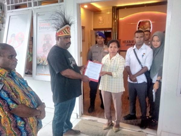 DAP wilayah lll Doberai Tolak Penggunaan Aplikasi Sirekap Pemilu di Papua