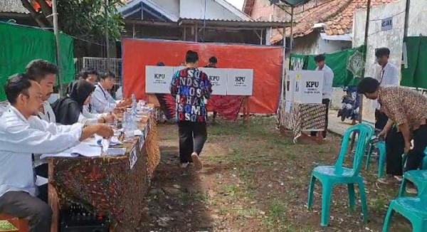 3 TPS di Indramayu PSU, Ada Warga Luar Daerah Ikut Mencoblos Tanpa Formulir DPTb