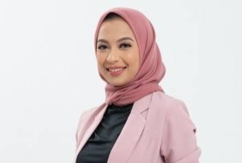 Mirah Midadan Jilbab Pink Diprediksi Lolos DPD RI dapil NTB: Kami Optimis Suara Terus Meroket
