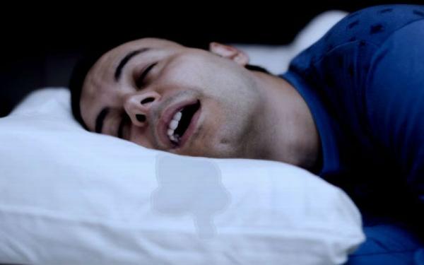 Alasan Mengapa Ngiler Saat Tidur