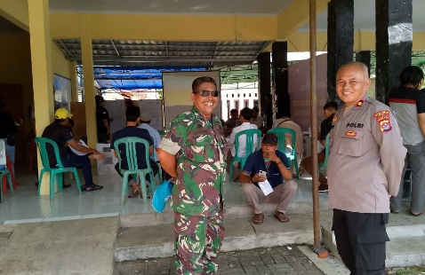 Sinergitas TNI-POLRI , Pengamanan Pleno Rekapitulasi Tingkat PPK di Wilayah Hukum Polsek Cipanas