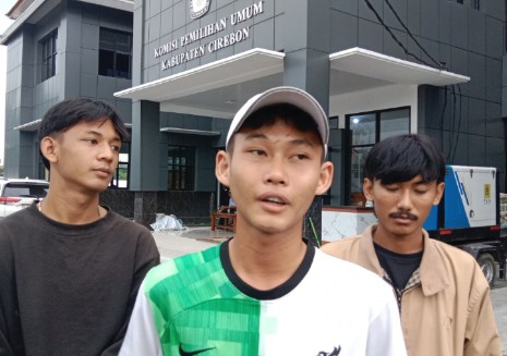 Tiga Anggota KPPS Desa Kaliwulu Laporkan Ketuanya ke KPU Kabupaten Cirebon, Ini Alasannya