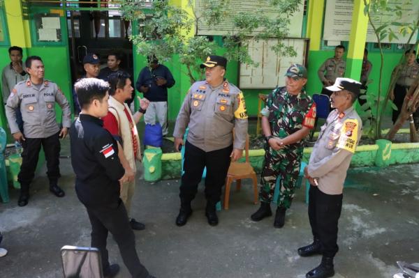 TNI-POLRI Fokus Pengamanan di PPK dan KPU Usai Pelaksanaan PSU dan PSL