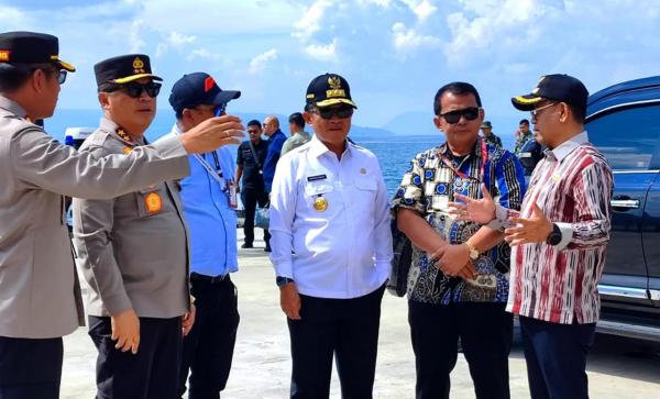 Pj Gubernur Sumut Ajak Masyarakat Sukseskan F1 Powerboat di Balige