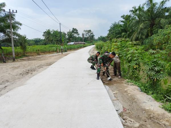 Jalan di Simpang Gambus Diperbaiki, Akses 3 Desa terhubung