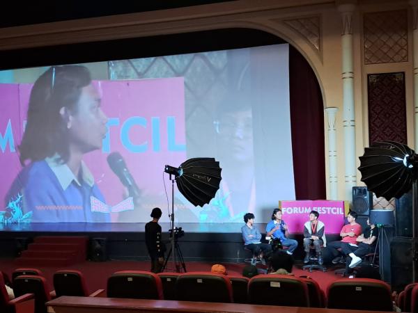 Ajang Screening Film Pendek Festcil dan BoomCraft Sambut Sineas Muda Berbakat di Surabaya